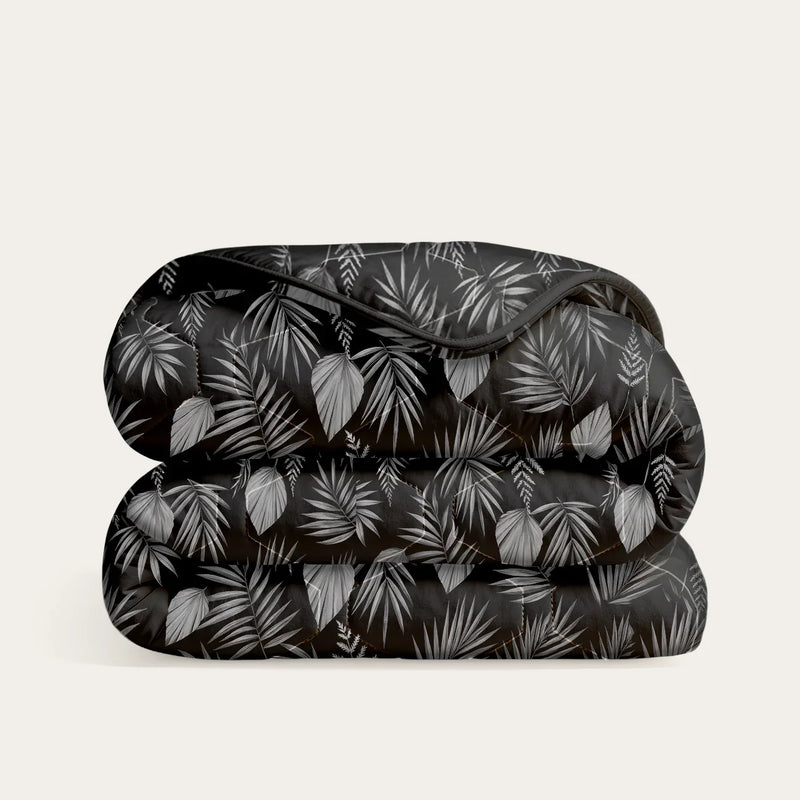 Wasbaar All Season Dekbed | Original Prints | Black Leaves