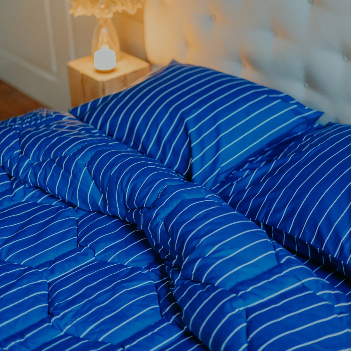 Wasbaar All Season Dekbed | Katoen Satijn | Blue Stripes