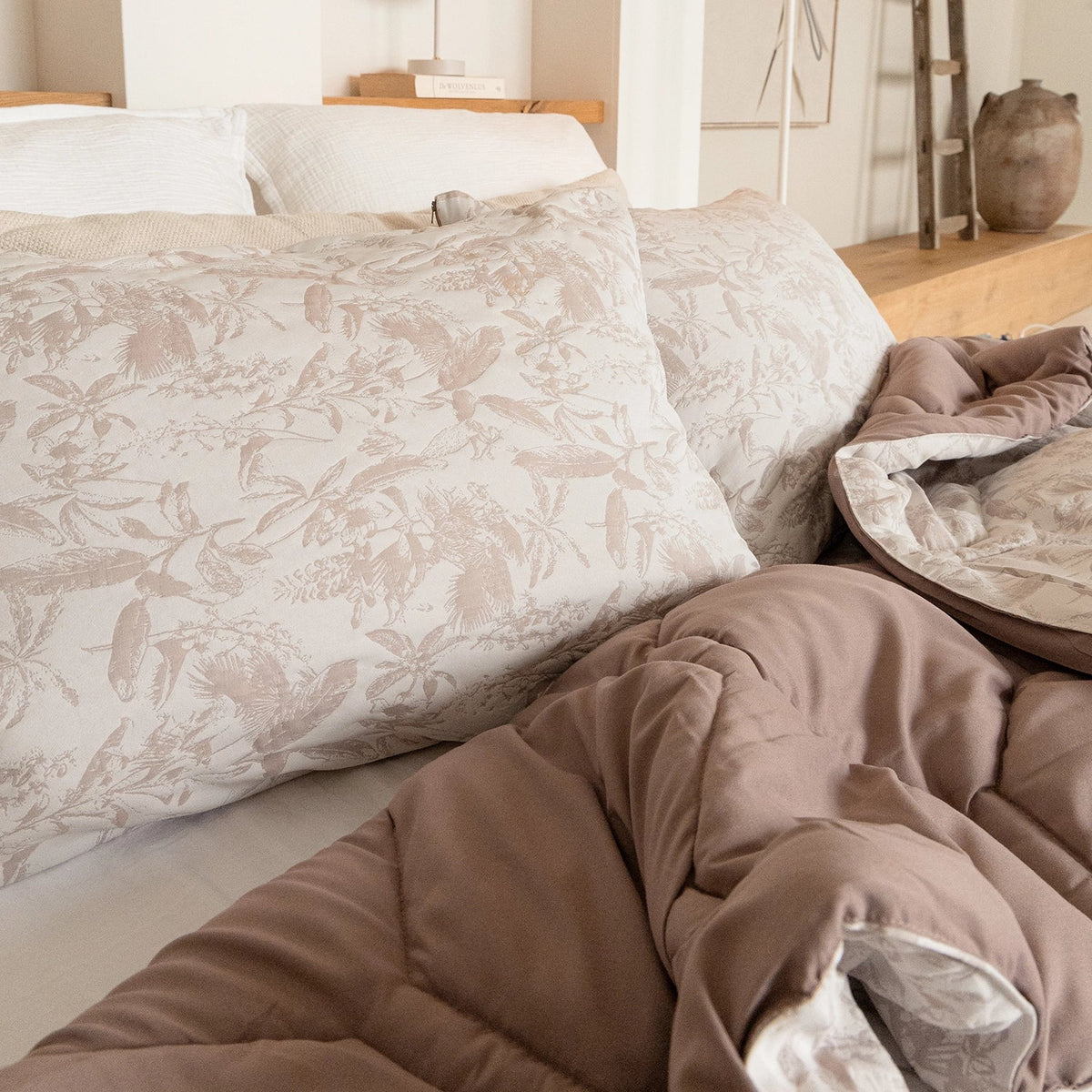 Wasbaar All Season Dekbed | Jacquard | Brown
