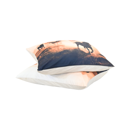 Thehappybed Terra Plain Horses pillowcase set with horse design, 60x70cm, luxury microfiber fabric.
